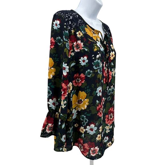 Van Heusen Floral Print Lace Detail Blouse Top WMNS M Navy Split Neck With Tie - Picture 2 of 8